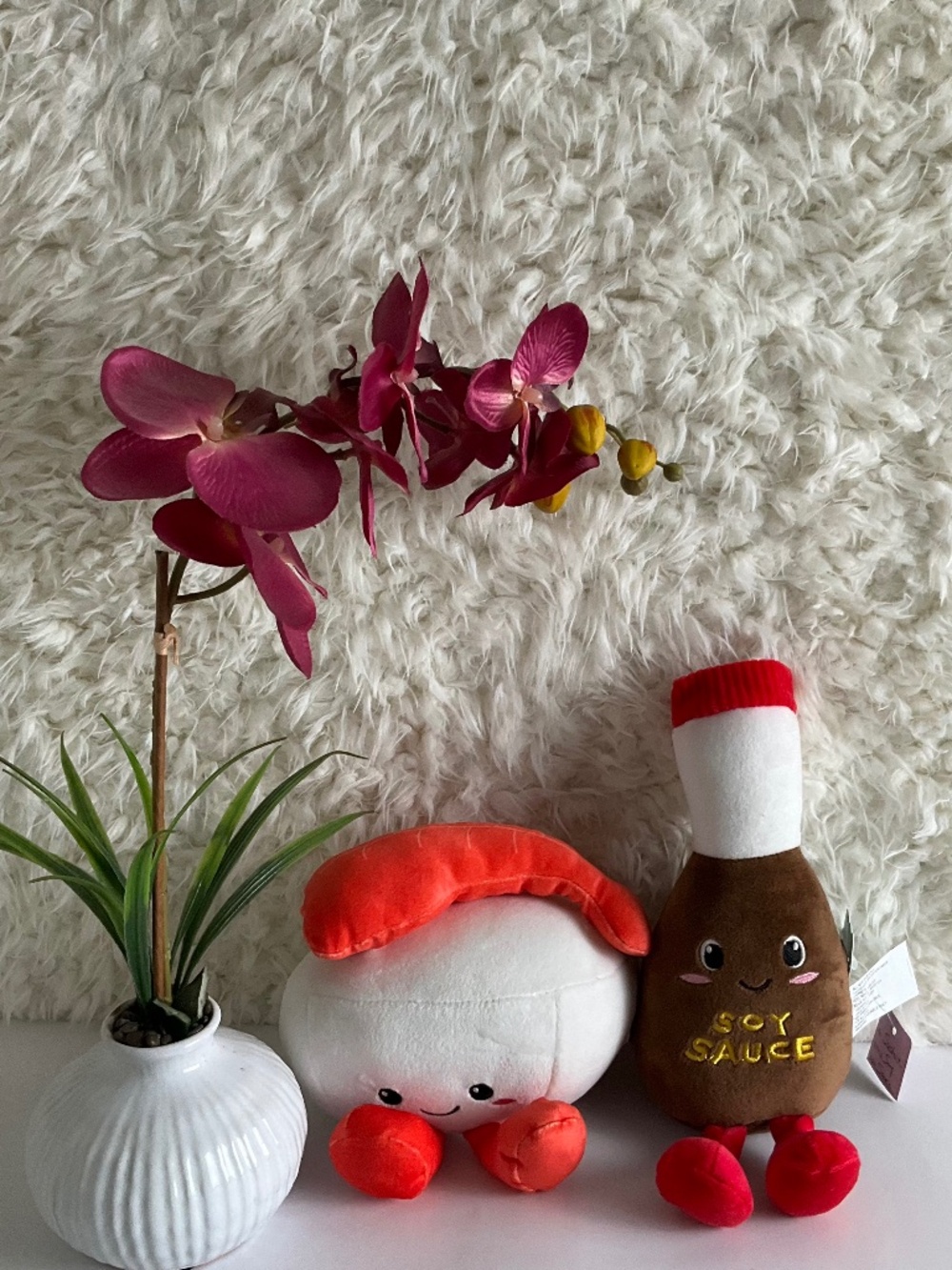 HUG ME SUSHI & SOYSAUCE SMOOCHY PLUSH STUFFED TOYS/STUFFED ANIMALS~NEW!
